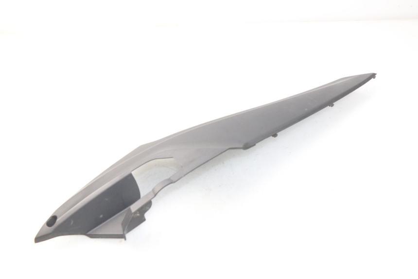 photo de RIGHT UNDERSEAT PANEL SYM JOYMAX 250 (2013 - 2017) - Alternative perspective