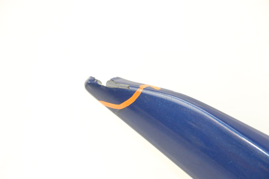 photo de RIGHT UNDERSEAT PANEL KAWASAKI ZR7 ZR-7 S 750 (1999 - 2004) - Surface and material condition