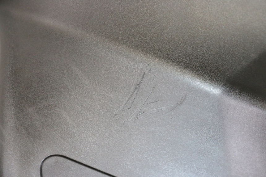 photo de RIGHT UNDERSEAT PANEL PEUGEOT KISBEE 2T 50 (2018 - 2022) - Product overview