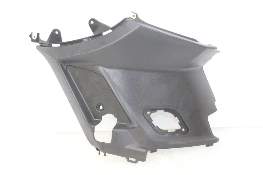photo de RIGHT SIDE SEAT COVER PEUGEOT KISBEE 4T 50 (2018 - 2022) - Main view