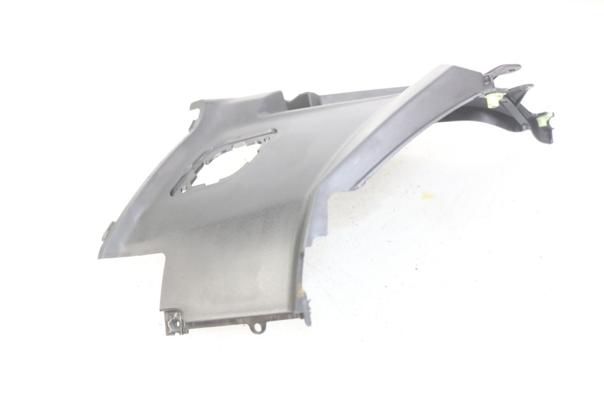 photo de RIGHT SIDE SEAT COVER PEUGEOT KISBEE 4T 50 (2018 - 2022) - Alternative perspective