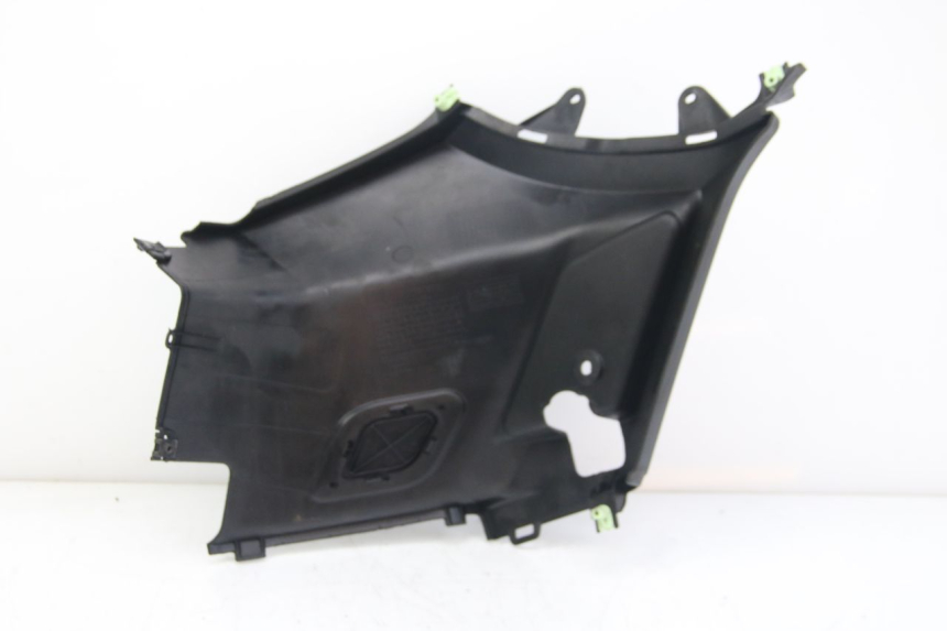 photo de RIGHT SIDE SEAT COVER PEUGEOT KISBEE 4T 50 (2018 - 2022) - Component detail