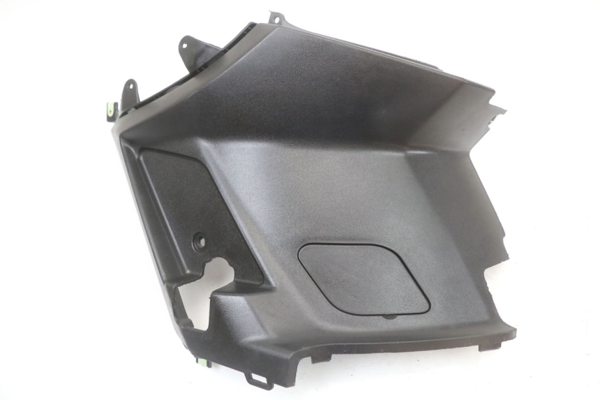 photo de RIGHT SIDE UNDER SEAT COVER PEUGEOT KISBEE 4T 50 (2010 - 2017) - Main view