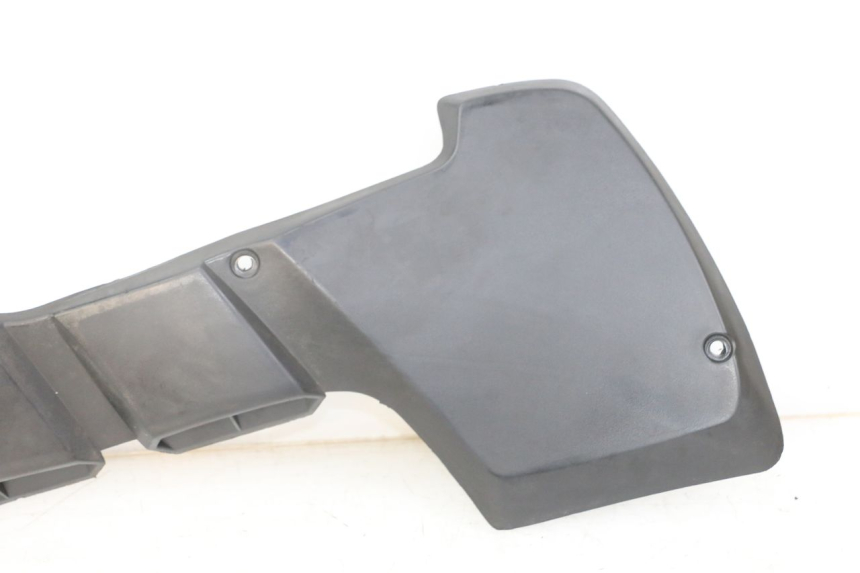 photo de RIGHT UNDERSEAT PANEL MASAI XL 50 (2012 - 2019) - Technical close-up