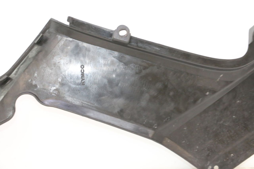 photo de RIGHT UNDERSEAT PANEL KYMCO MXU R 250 (2004 - 2010) - Product overview
