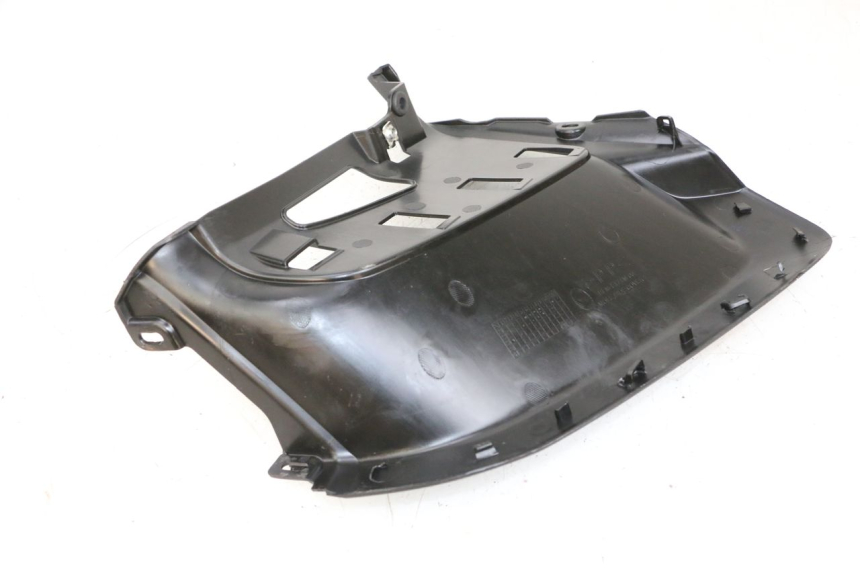 photo de RIGHT UNDERSEAT PANEL YAMAHA NEO'S CORE 1 (2022 - 2026) - Additional view of the item