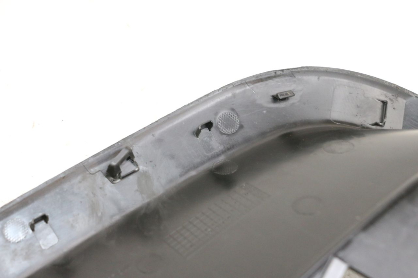 photo de RIGHT UNDERSEAT PANEL YAMAHA NEO'S CORE 1 (2022 - 2026) - Surface and material condition