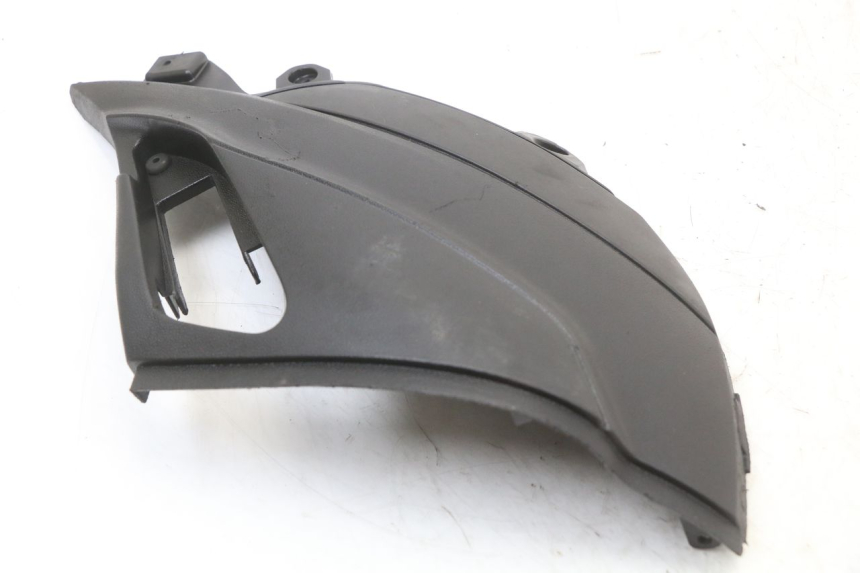 photo de RIGHT SIDE SEAT COVER PIAGGIO NEW TYPHOON 50 (2018 - 2021) - Component detail