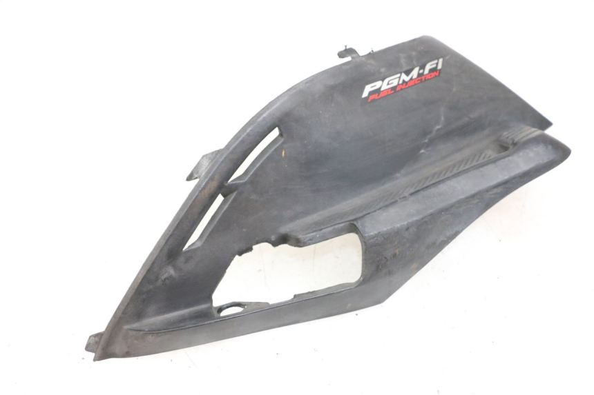 photo de RIGHT UNDERSEAT PANEL HONDA NHX LEAD 110 (2008 - 2010) - Main view