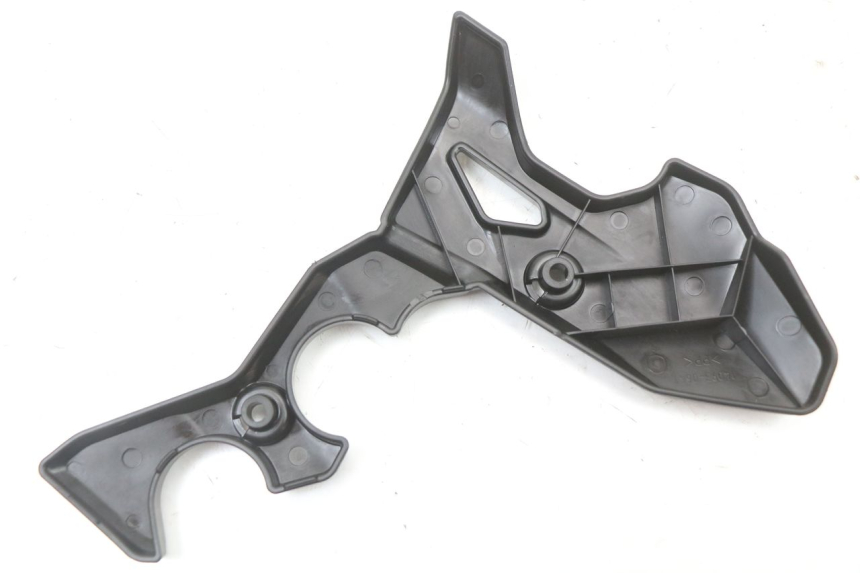 photo de RIGHT UNDERSEAT PANEL KAWASAKI NINJA 400 (2018 - 2023) - Zoom on usage condition