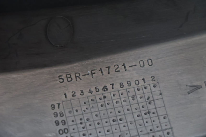 photo de RIGHT UNDERSEAT PANEL MBK NITRO 50 (2004 - 2008) - Markings and original references