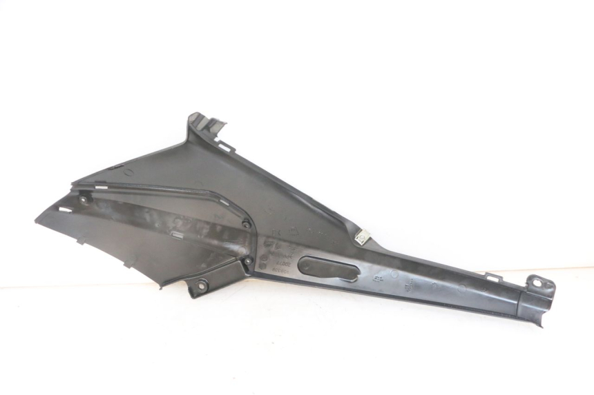 photo de RIGHT UNDERSEAT PANEL PIAGGIO NRG POWER PUREJET 50 (2018 - 2021) - Component detail