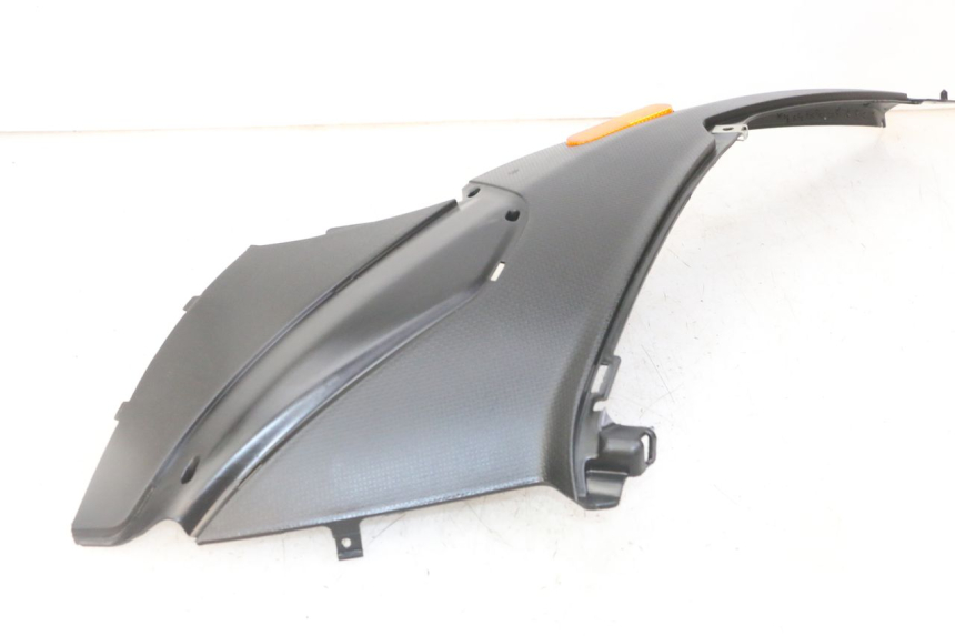 photo de RIGHT UNDERSEAT PANEL PIAGGIO NRG POWER PUREJET 50 (2018 - 2021) - Product overview