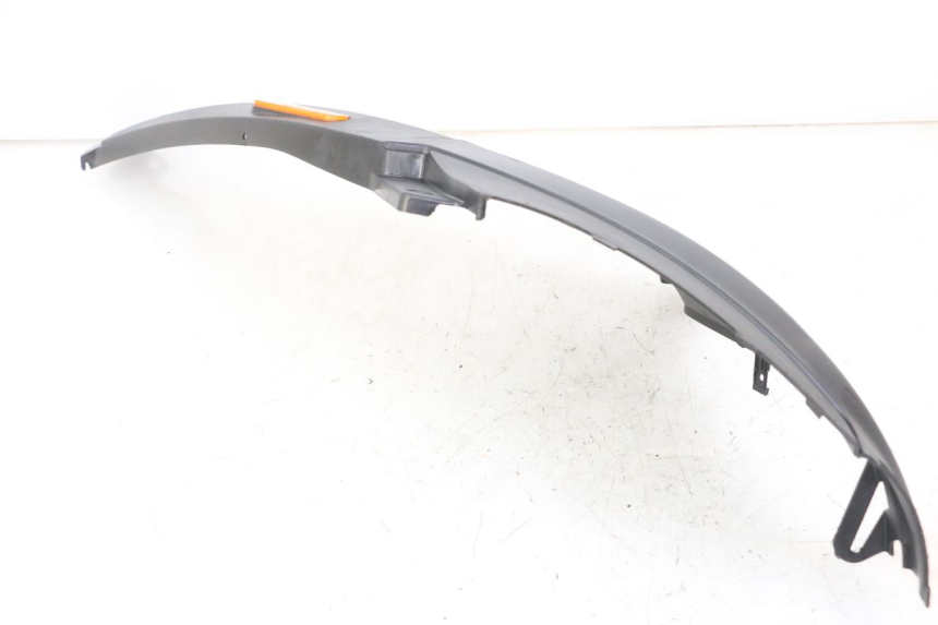 photo de RIGHT UNDERSEAT PANEL PIAGGIO NRG POWER PUREJET 50 (2018 - 2021) - Technical close-up