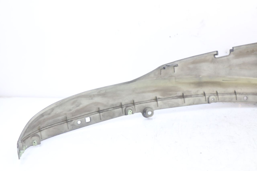 photo de RIGHT UNDERSEAT PANEL PEUGEOT DJANGO 125 (2014 - 2017) - Fixing points details