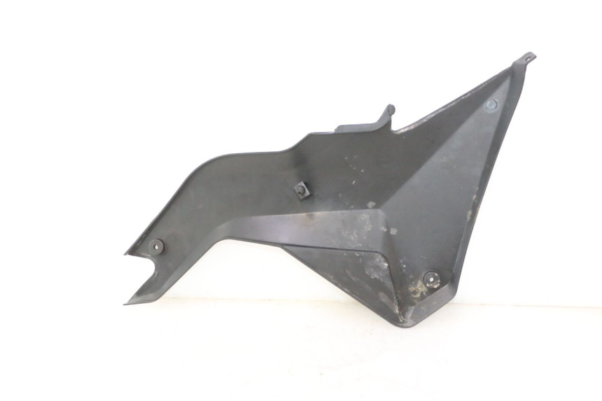 photo de RIGHT UNDERSEAT PANEL YAMASAKI ROADSTER 50 (2013 - 2018) - Component detail