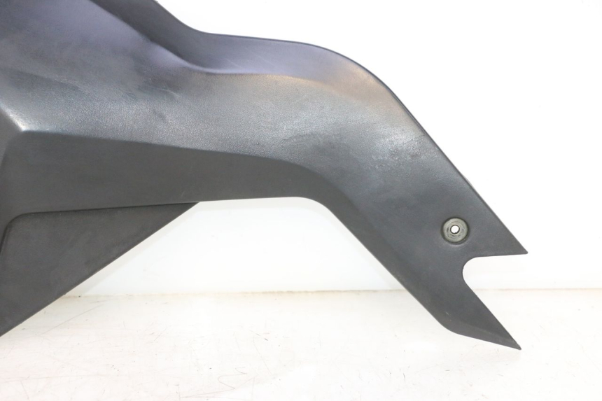 photo de RIGHT UNDERSEAT PANEL YAMASAKI ROADSTER 50 (2013 - 2018) - Technical close-up