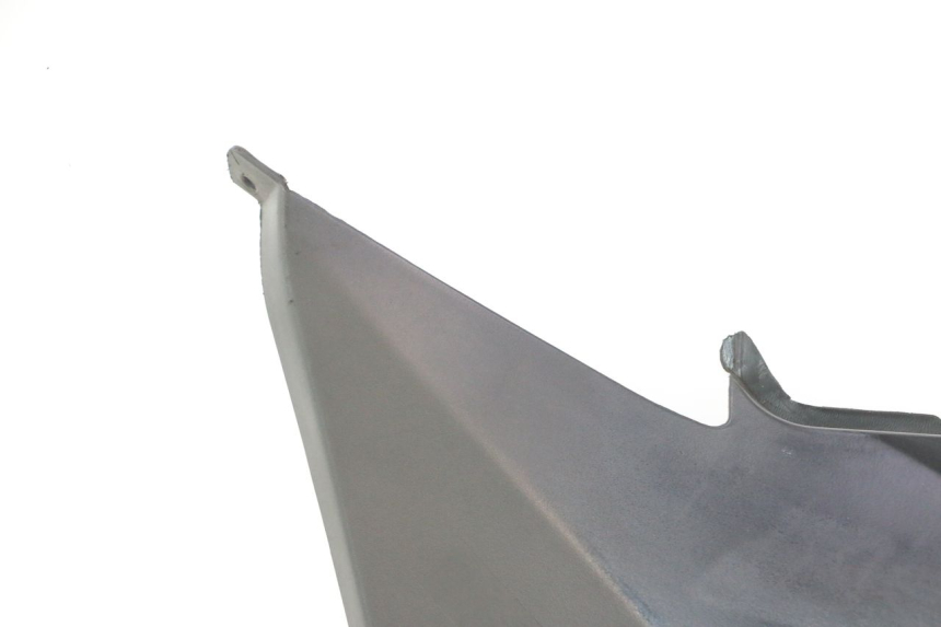 photo de RIGHT UNDERSEAT PANEL YAMASAKI ROADSTER 50 (2013 - 2018) - Surface and material condition