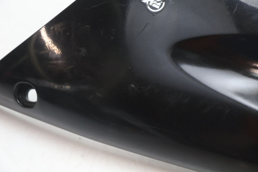 photo de RIGHT UNDERSEAT PANEL PEUGEOT SPEEDFIGHT 2 AC 50 (2000 - 2009) - Component detail