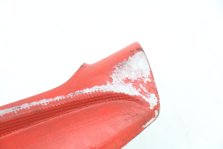 photo de RIGHT UNDERSEAT PANEL APRILIA SR CARB LC 2T 50 (2004 - 2012) - Markings and original references