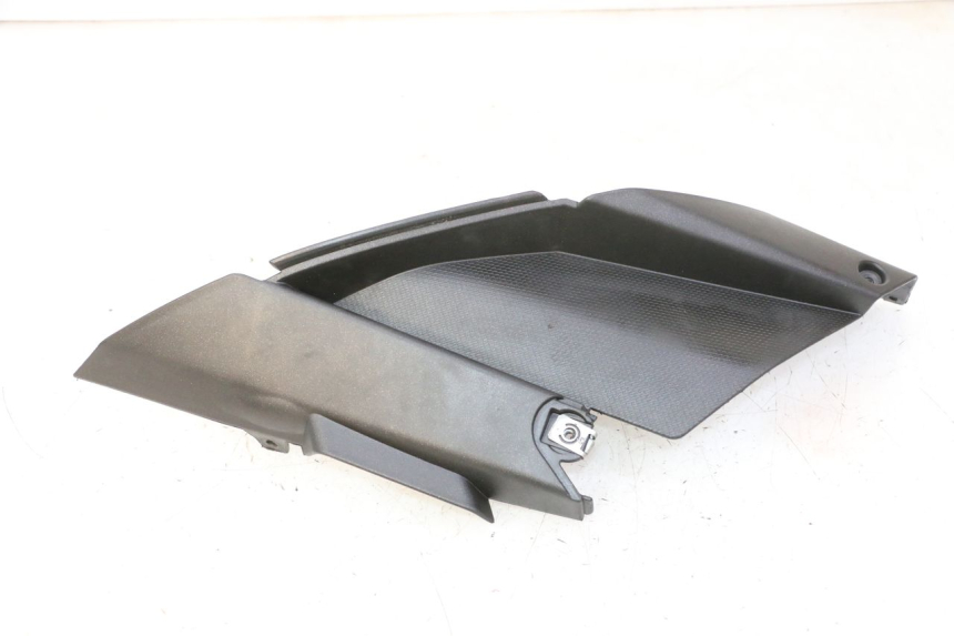 photo de RIGHT UNDERSEAT PANEL APRILIA SR R 2T LC 50 (2018 - 2021) - Main view