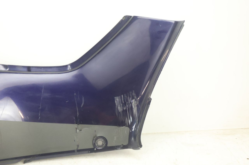 photo de RIGHT UNDERSEAT PANEL HONDA ST PAN EUROPEAN 1100 (1990 - 2002) - Zoom on usage condition