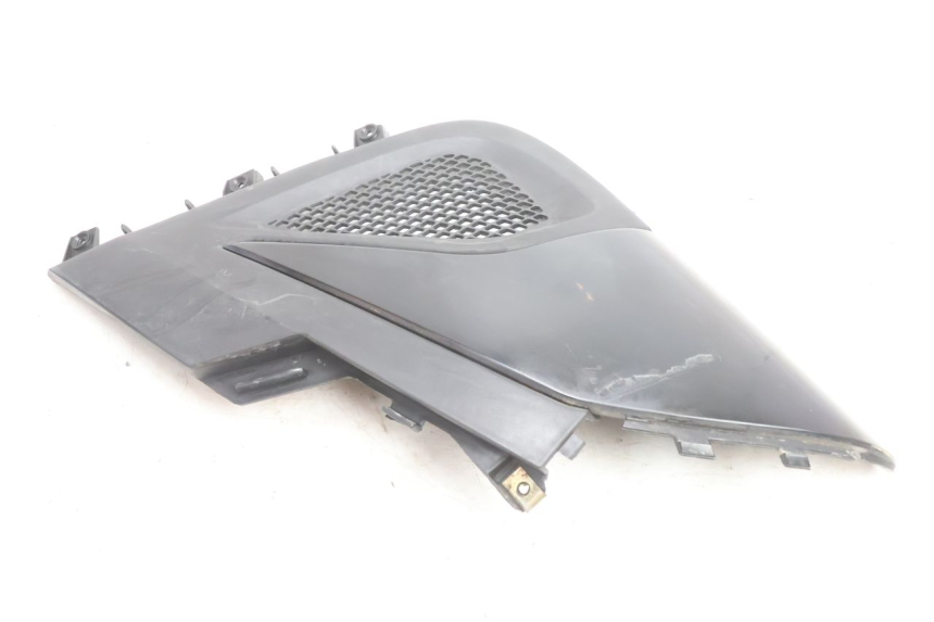 photo de RIGHT UNDERSEAT PANEL KYMCO SUPER 8 2T 50 (2007 - 2013) - Main view