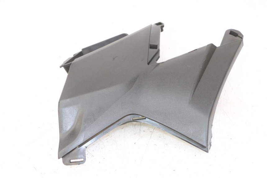 photo de RIGHT SIDE UNDER SEAT COVER APRILIA SXR 50 (2021 - 2023) - Product overview