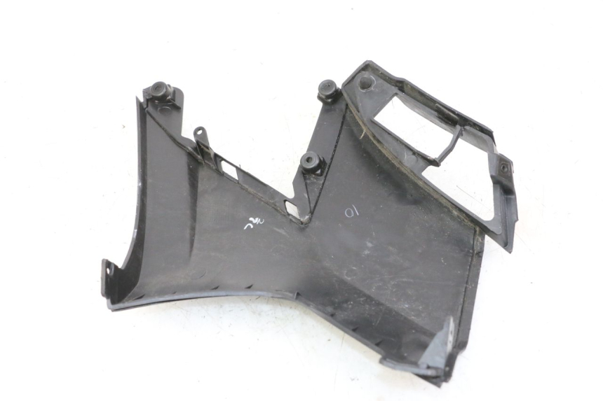 photo de RIGHT SIDE UNDER SEAT COVER APRILIA SXR 50 (2021 - 2023) - Component detail
