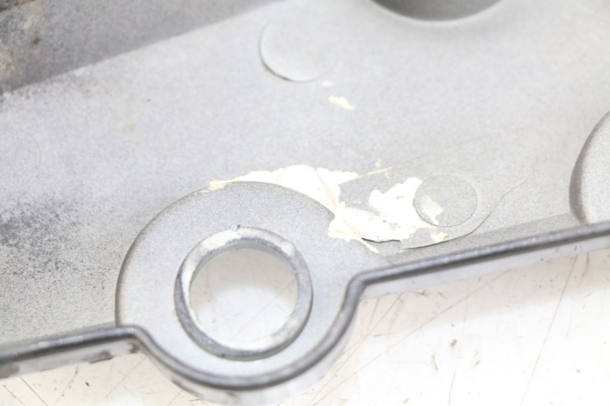 photo de RIGHT SIDE SEAT COVER SYM WOLF SB 125 (2011 - 2018) - Component detail