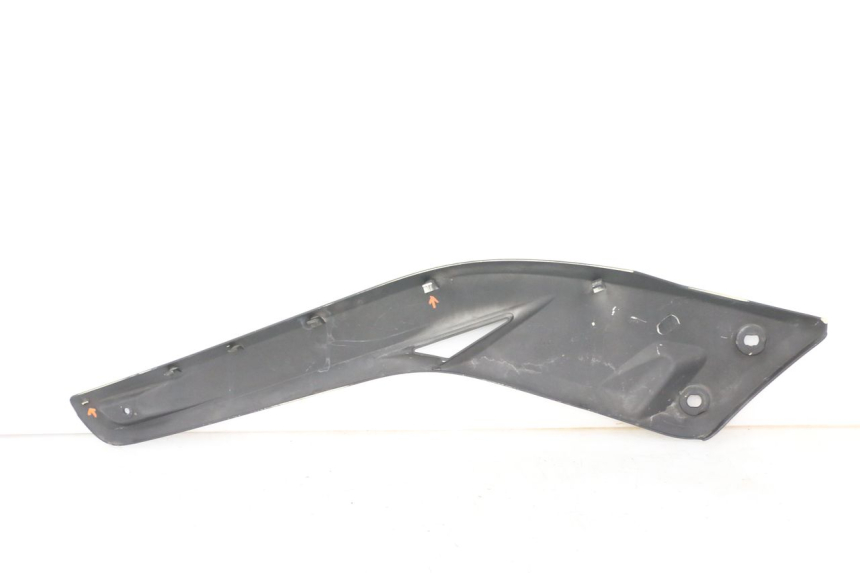 photo de RIGHT UNDERSEAT PANEL YAMAHA X-MAX XMAX ABS 250 (2010 - 2012) - Checked used part