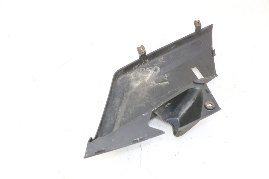 photo de RIGHT SIDE UNDER SEAT COVER YAMAHA X-MAX XMAX 250 (2006 - 2009) - Component detail