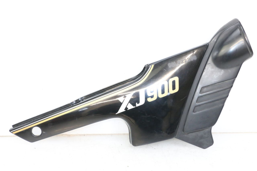 photo de RIGHT UNDERSEAT PANEL YAMAHA XJ F 900 (1983 - 1994) - Main view