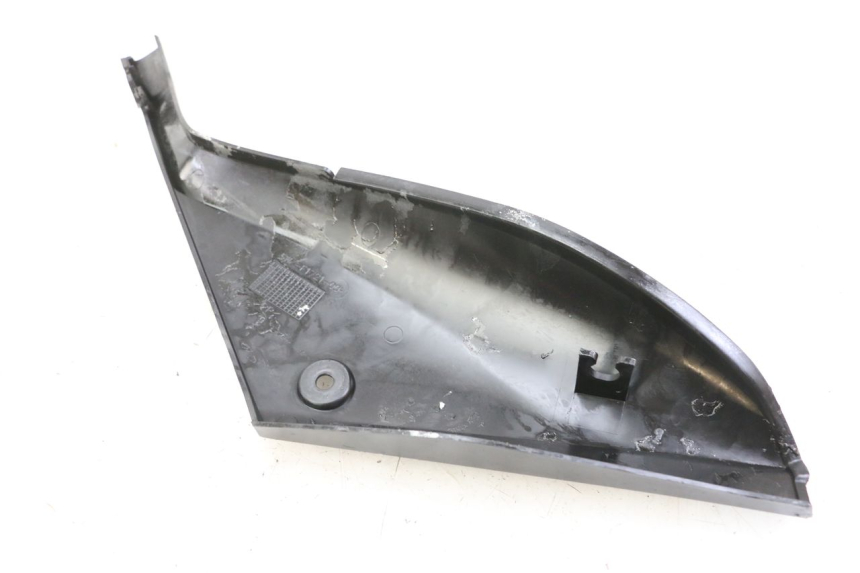 photo de RIGHT UNDERSEAT PANEL YAMAHA TZR 50 (2008 - 2016) - Alternative perspective