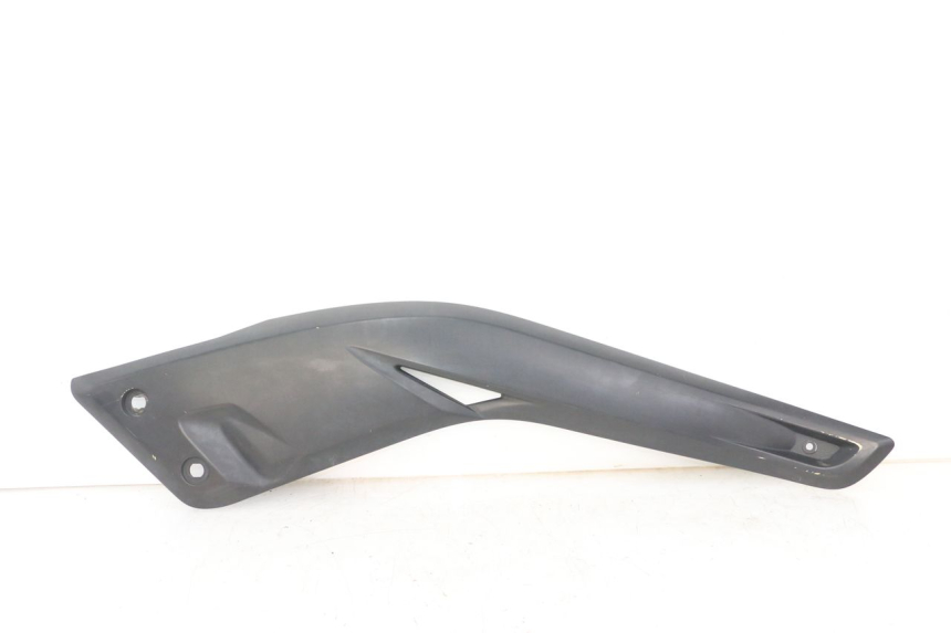 photo de RIGHT UNDERSEAT PANEL YAMAHA X-MAX XMAX ABS 250 (2010 - 2014) - Main view