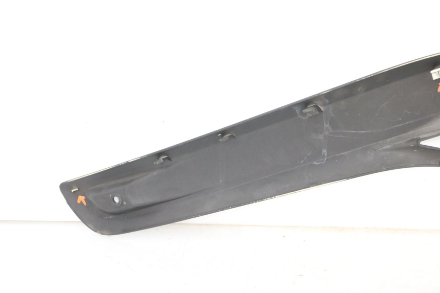 photo de RIGHT UNDERSEAT PANEL YAMAHA X-MAX XMAX ABS 250 (2010 - 2014) - Product overview