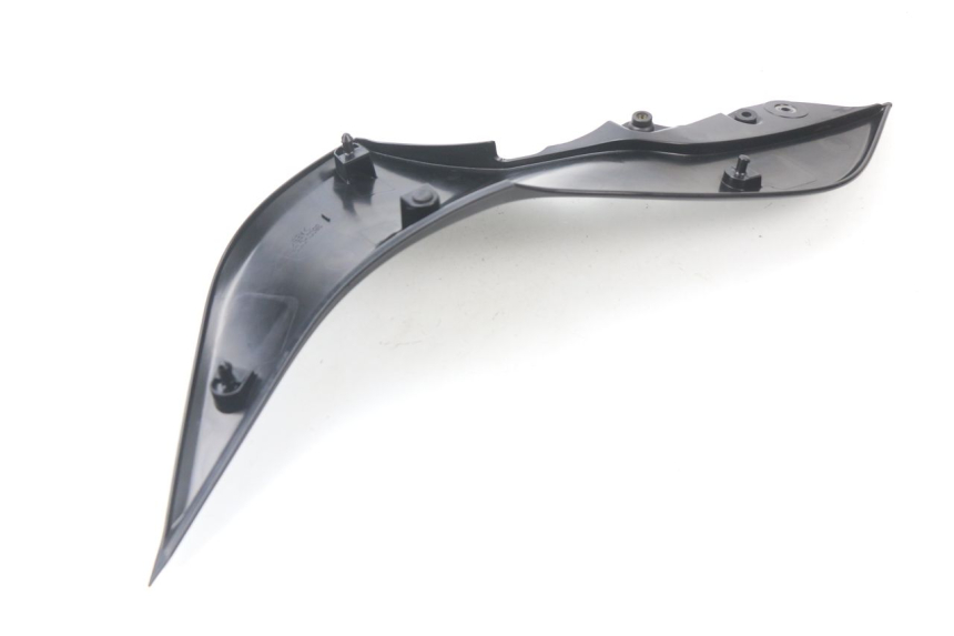 photo de RIGHT UNDERSEAT PANEL KAWASAKI Z ABS 750 (2007 - 2013) - Zoom on usage condition