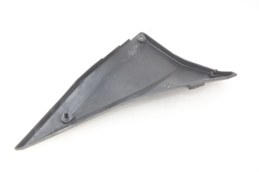 photo de RIGHT SIDE SEAT COVER KAWASAKI Z S 750 (2003 - 2006) - Zoom on usage condition