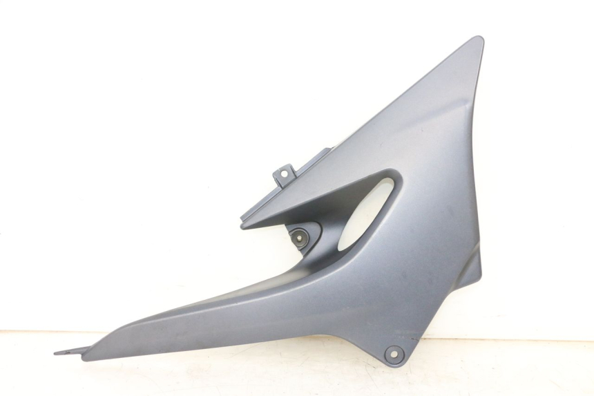 photo de RIGHT UNDERSEAT PANEL KAWASAKI ZR 7 750 (1999 - 2004) - Main view