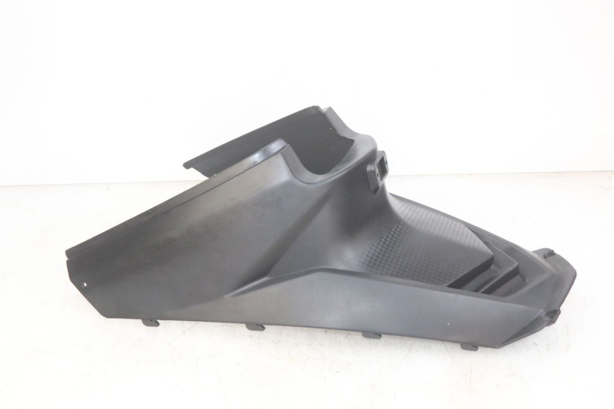 photo de UNDERSEAT COVER EASY WATTS E-OPAI 1 (2019 - 2024) - Zoom on usage condition