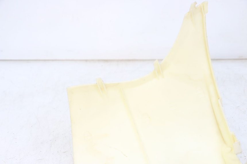 photo de UNDERSEAT PANEL EUROCKA RETRO 50 (2007 - 2014) - Technical close-up