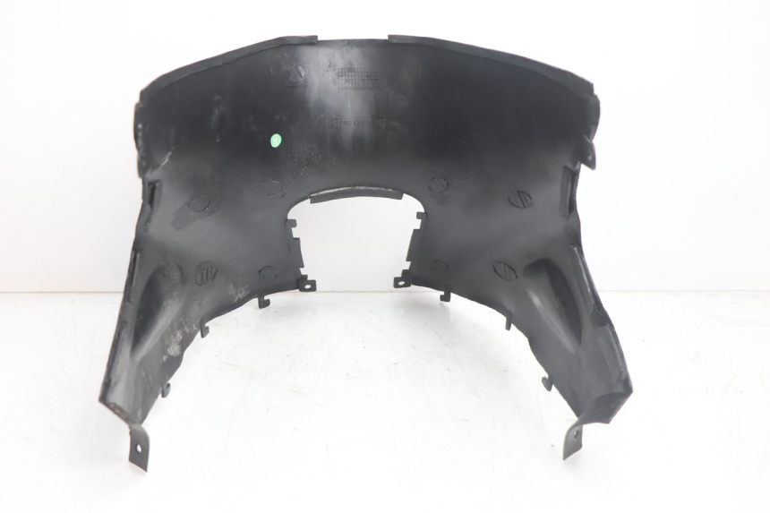 photo de UNDERSEAT PANEL KEEWAY F-ACT NAKED 50 (2009 - 2014) - Fixing points details