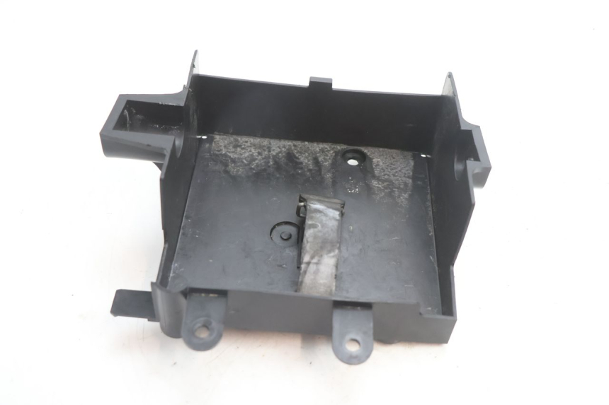 photo de UNDERSEAT PANEL YAMAHA FJR 1300 (2001 - 2005) - Component detail