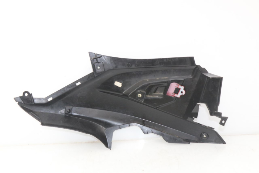 photo de LEFT UNDERSEAT PANEL YAMAHA AEROX NAKED 2T 50 (2013 - 2017) - Component detail