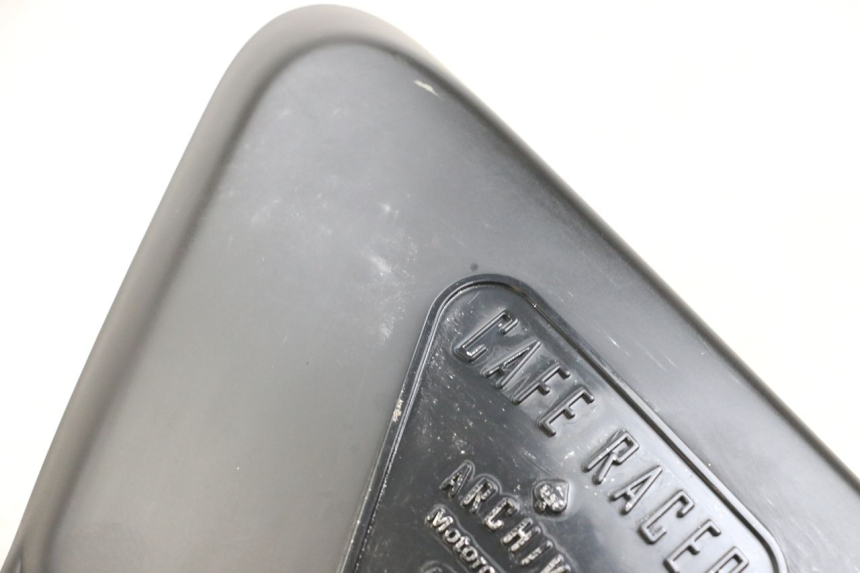 photo de LEFT UNDERSEAT PANEL ARCHIVE CAFE RACER 4T 50 (2019 - 2024) - Technical close-up