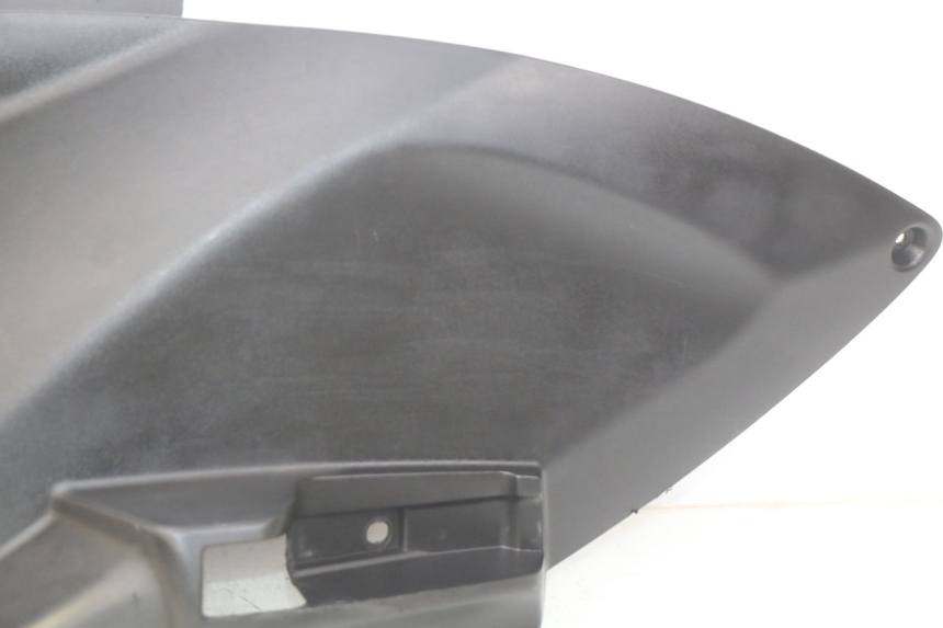 photo de LEFT UNDERSEAT COVER PEUGEOT CITYSTAR AIR 125 (2014 - 2017) - Surface and material condition