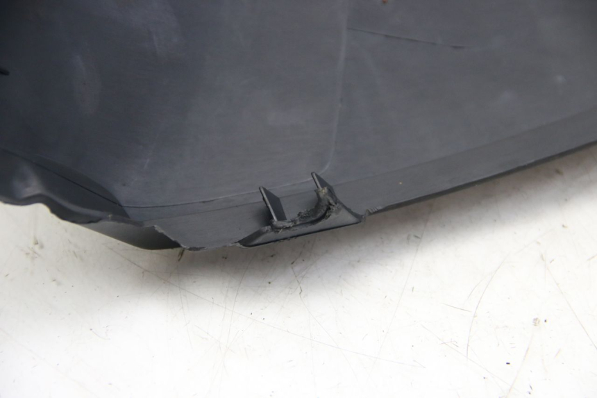 photo de LEFT UNDERSEAT COVER PEUGEOT CITYSTAR 50 (2013 - 2017) - Fixing points details