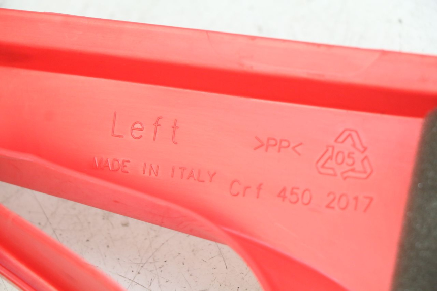 photo de LEFT UNDERSEAT COVER HONDA CRF CR-F RX 450 (2017 - 2021) - Component detail