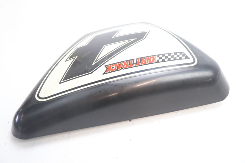photo de LEFT UNDERSEAT PANEL MASH DIRT TRACK 50 (2018 - 2020) - Technical close-up