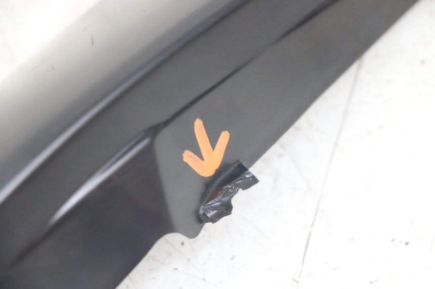 photo de LEFT UNDERSEAT PANEL KAWASAKI ER-6 ER6 N 650 (2012 - 2016) - Alternative perspective